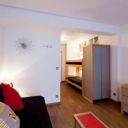 Avec Balcon Sud Et Wifi Au Centre De Brides-les-bains, Proche Thermes Et Telecabine - Fr-1-512-54 * Brides-les-Bains